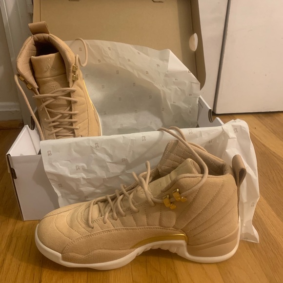 Jordan Shoes - Women’s Size 9 Jordan 12 WILL BE DELETED SOON